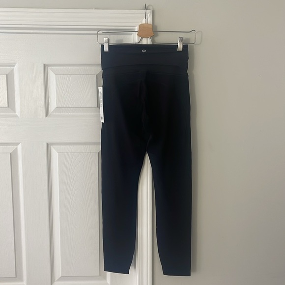 NWT Lululemon 6 Groove Nulu Foldover Waist Tight 25” - Picture 4 of 6